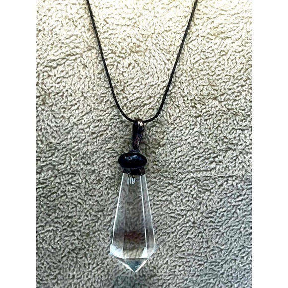 Obsidian Quartz Crystal Pendant Necklace On Black Chain. A82 - Picture 2 of 11